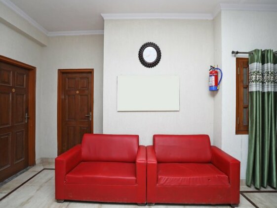 OYO 24771 Golden View - Photo2