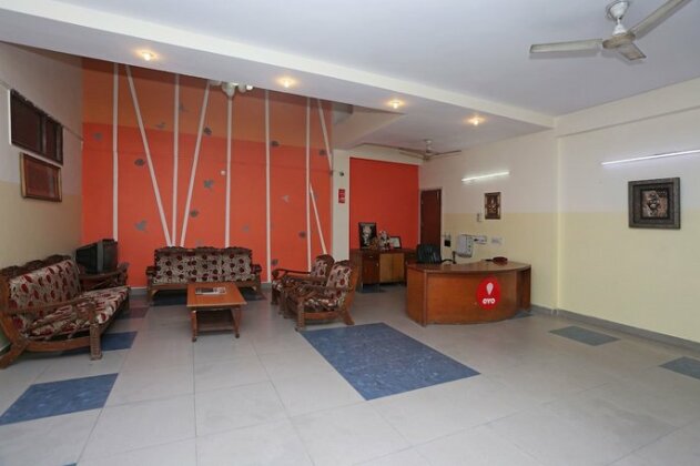 OYO 598 Hotel B K House Noida - Photo3