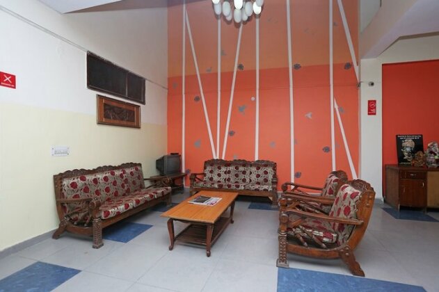 OYO 598 Hotel B K House Noida - Photo5