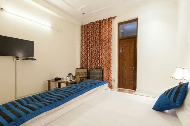 OYO Rooms NSEZ Noida Phase II - Photo2
