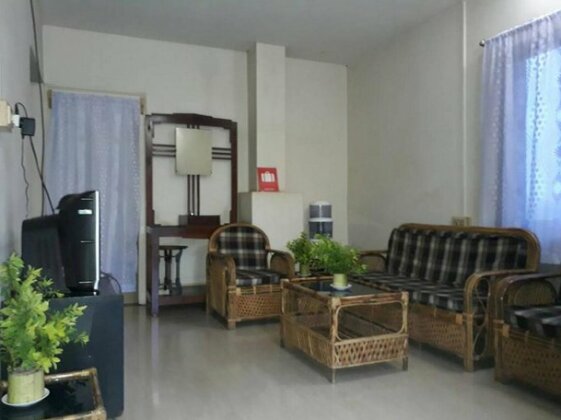 Serviced Apartment Nongpoh - Photo2