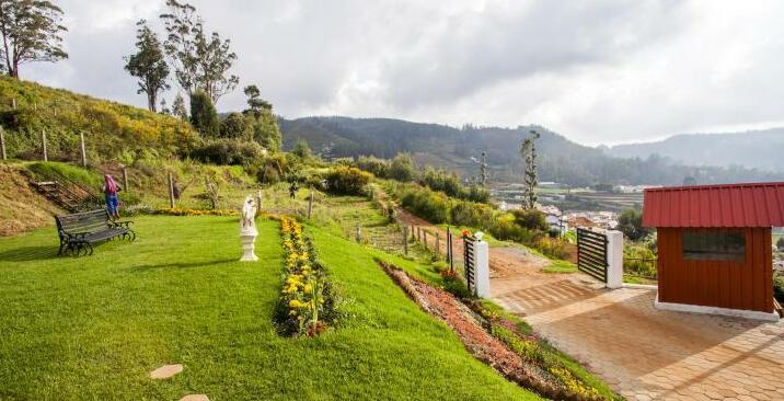 Berry Hills Resort - Photo2