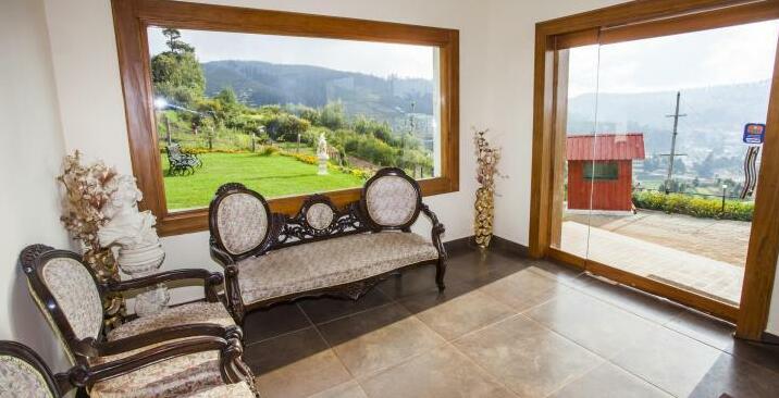 Berry Hills Resort - Photo3