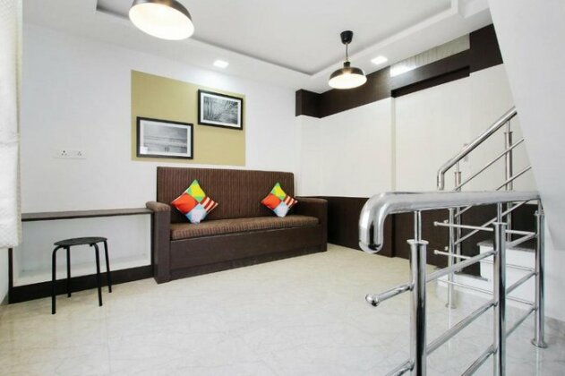 Cozy 2BHK Abode in Ooty Town - Photo2