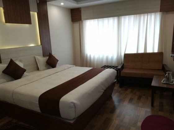 Hotel Gangothri Ooty - Photo2
