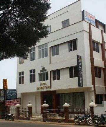 Hotel Gangothri Ooty