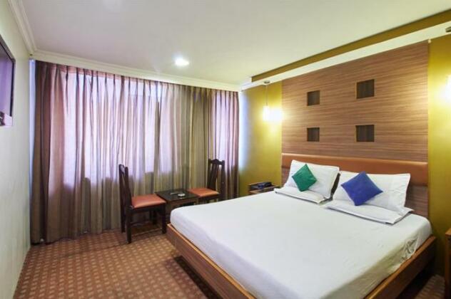 Hotel Maneck Residency - Photo2