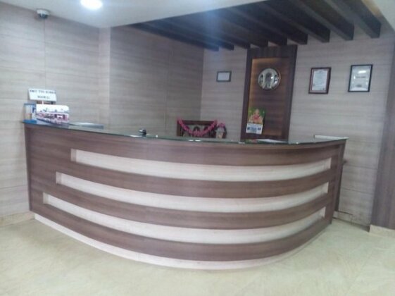 Hotel Preethi Palace - Photo4