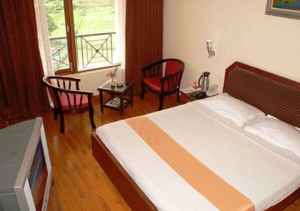 Hotel Sunshine Inn - Photo5