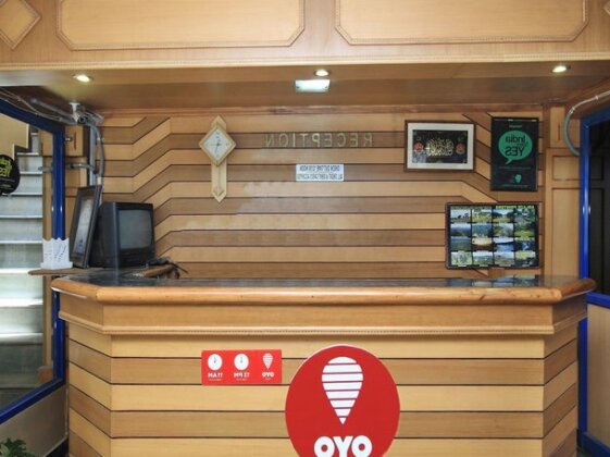 OYO 13597 Travel Stay Residency - Photo2