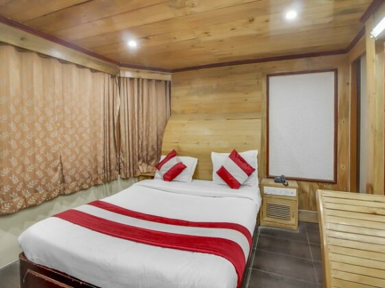 OYO 22830 Shiva Shanthi Inn - Photo4