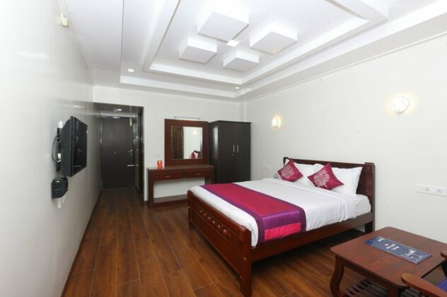 OYO 8732 Hotel Ultimate - Photo5