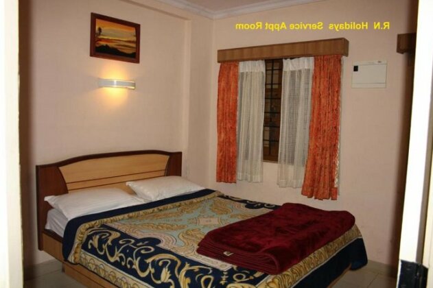 RN Holidays - Photo5