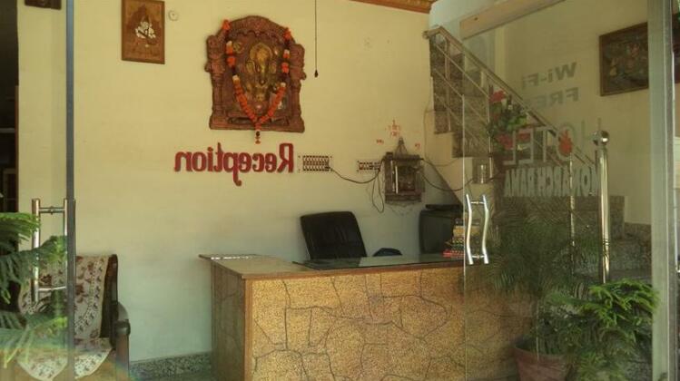 Hotel Monarch Rama - Photo5