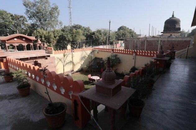 Monarch Rama Palace - Photo5