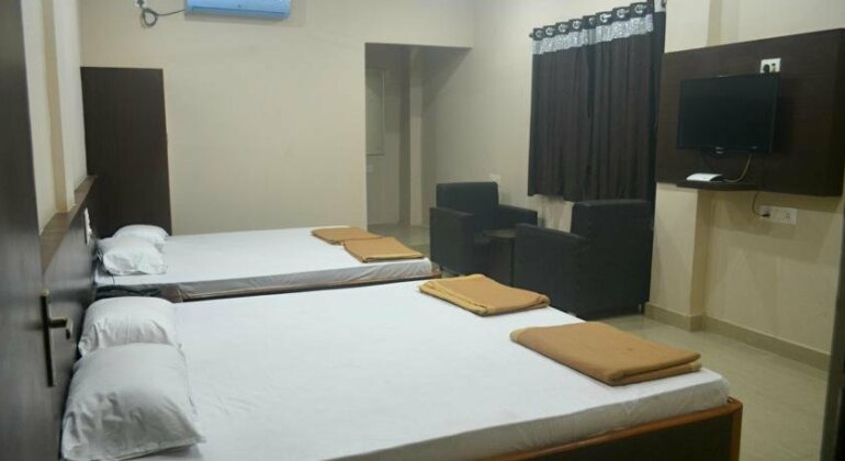 Hotel Bhammars - Photo5