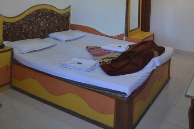 Hotel Satpura Safari - Photo4