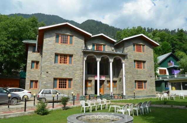 Hotel Abshar