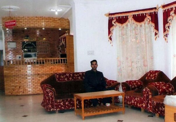 Hotel Highlands - Photo2