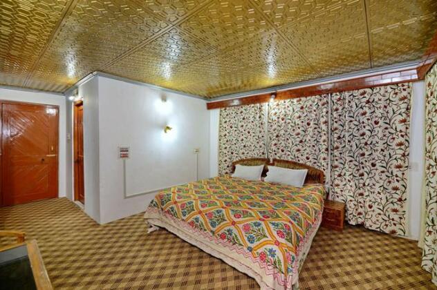 Hotel King Palace Pahalgam - Photo2