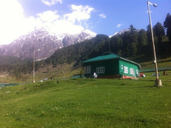 PDA Guesthouses - Photo4