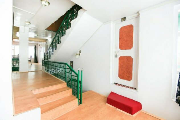 Pine View Resort Pahalgam - Photo2