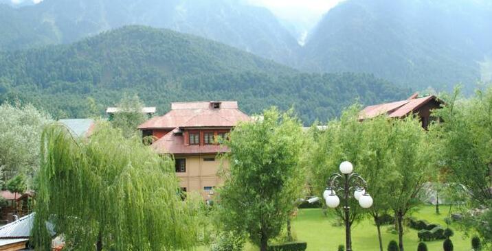 Volga Hotel Pahalgam - Photo5