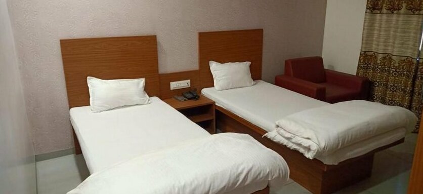Shree Shiv Shakti Hotel & Guest House - Photo2
