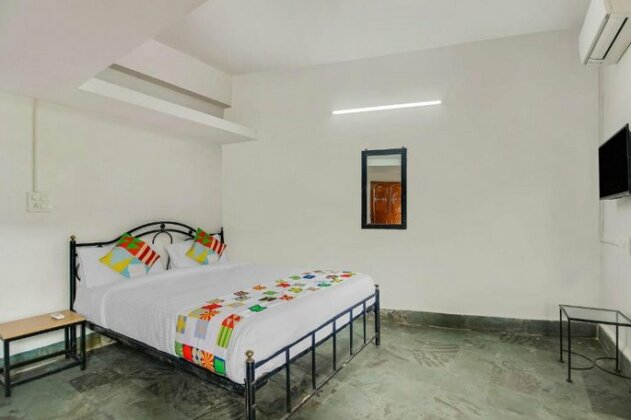 1br Home Stay In Caranzalam