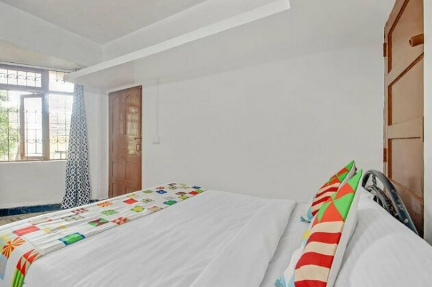 1br Home Stay In Caranzalam - Photo2