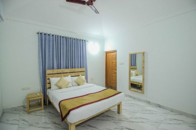 Sunset View 3BHK Abode in Panjim Goa - Photo5