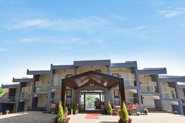 Cloud Mist Resort and Spa