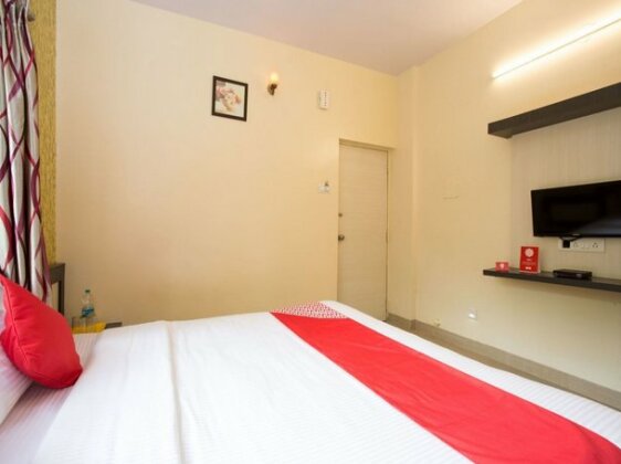 OYO 12260 Traveler's inn - Photo4
