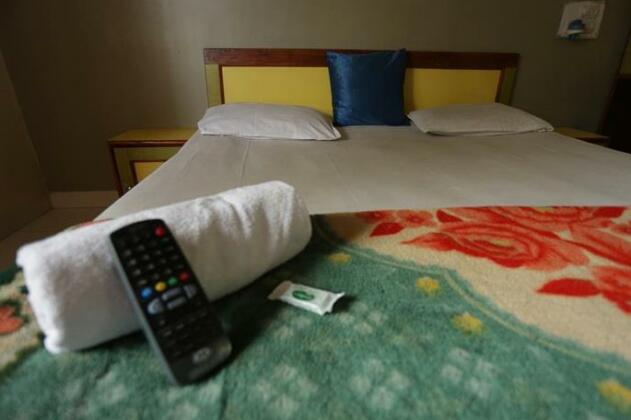 OYO 12316 Hotel Silver inn - Photo3