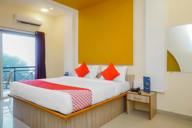 Oyo 17024 S Ramada - Photo2