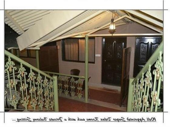 Pan Hill Hotel - Photo2