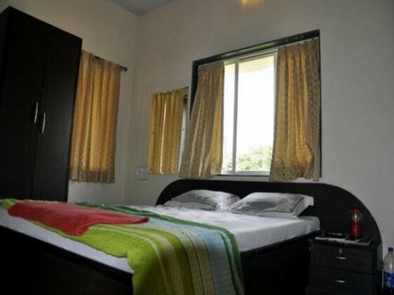 Silver Springs Bungalow - Photo2