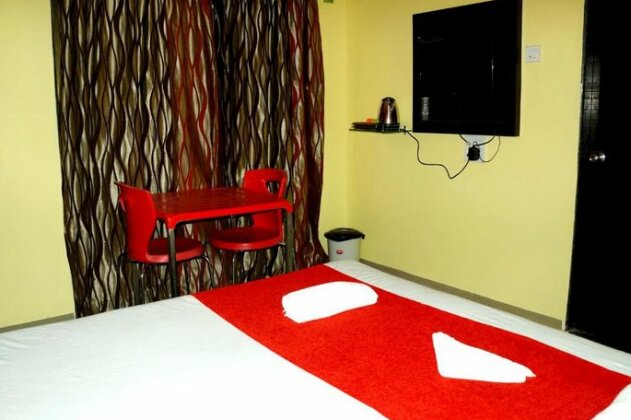 Surabhiresidency - Photo4