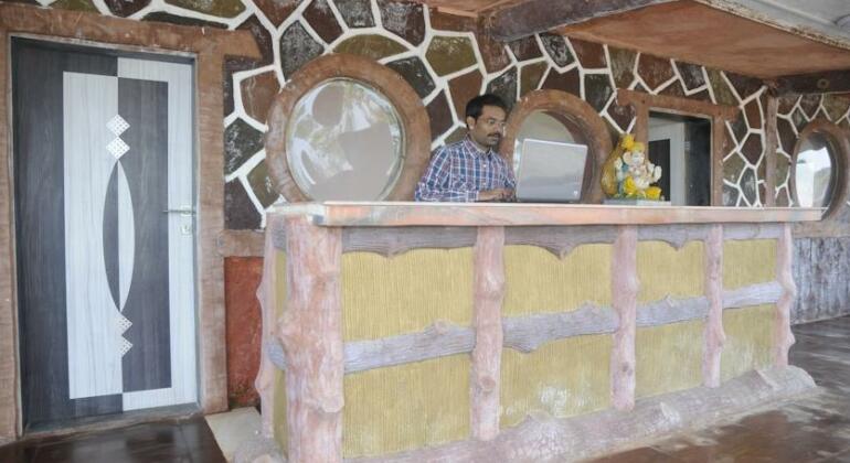 Yogadaa Royale Resort - Photo3