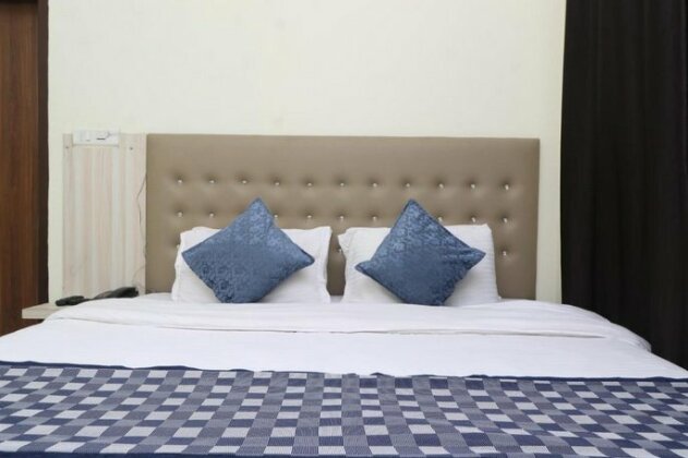 Hotel Kamron Inn - Photo5