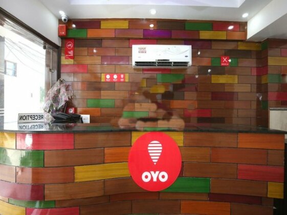 OYO 9420 Hotel Silver Palm - Photo4