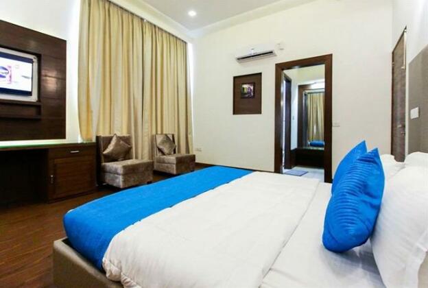 Redwood Resorts - Photo5