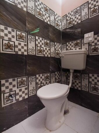 SPOT ON 61750 Hotel Sitara - Photo4