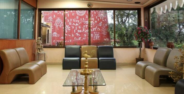 Hill Top Hotel Panhala - Photo5