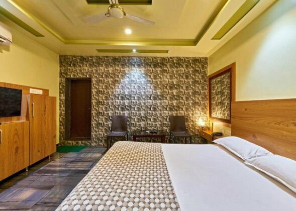 Hotel Saptarang Residency - Photo3