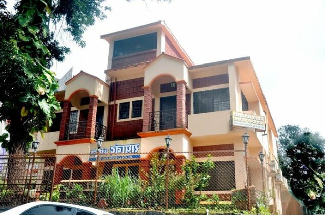 Radhanand Holiday Home - Photo4