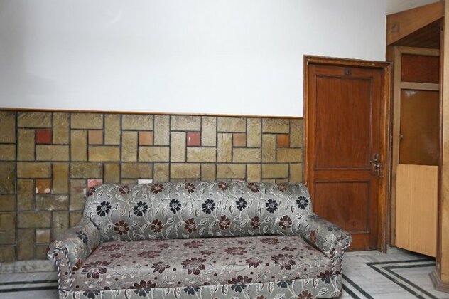 OYO 27955 Hotel Park - Photo2