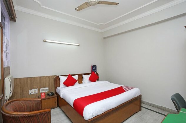 OYO 27955 Hotel Park - Photo5