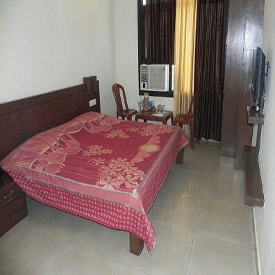Hotel Comfort Pathankot - Photo2