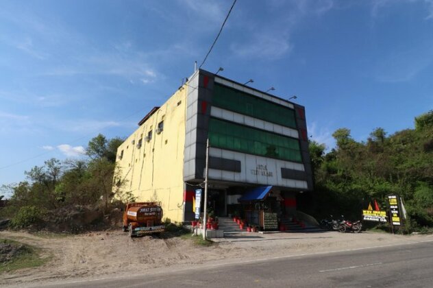 OYO 37250 Grand View - Photo4